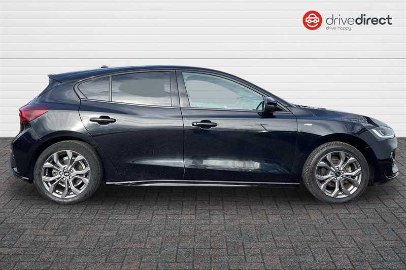 Used Ford Focus 2022 for sale - 77562365: Photo 2