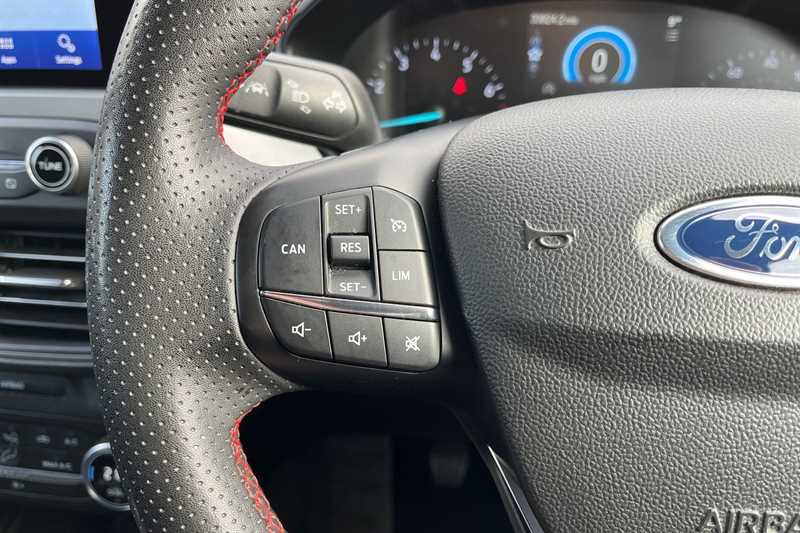 Used Ford Focus 2022 for sale - 77562365: Photo 21