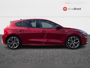 Used Ford Focus 2018 for sale - 78731200: Photo