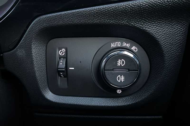 Used Vauxhall Corsa 2024 for sale - 76944876: Photo 46