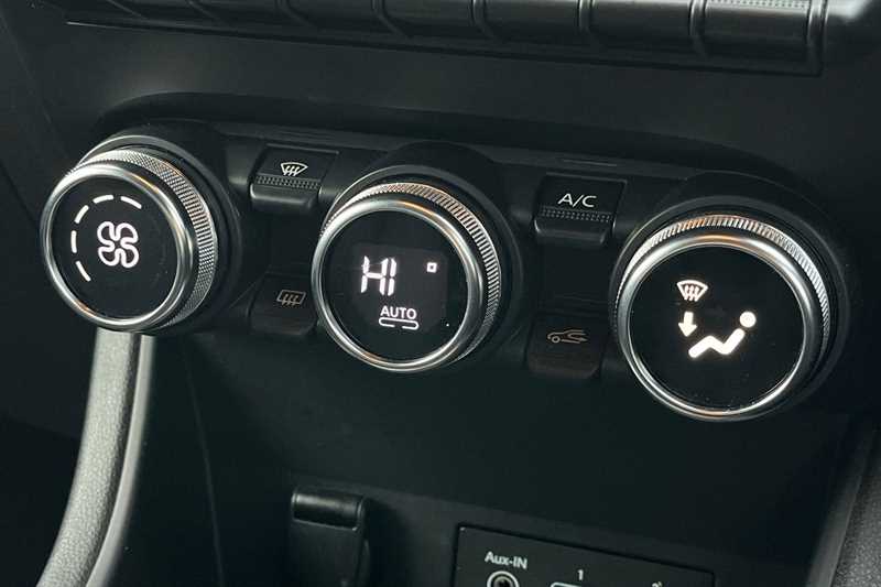 Used Renault Captur 2020 for sale - 76530500: Photo 15