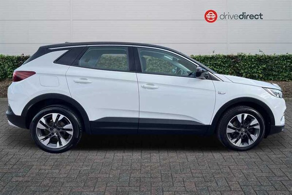 Used Vauxhall Grandland X 2018 for sale - 76034940: Photo 2