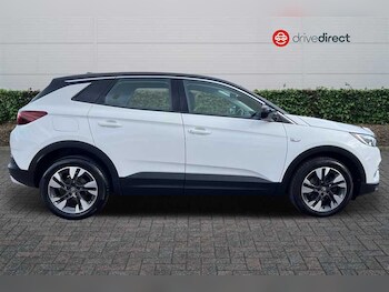 Used Vauxhall Grandland X 2018 for sale - 76034940: Photo 2