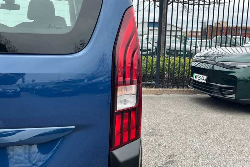 Used Peugeot Rifter 2019 for sale - 78051019: Photo 32