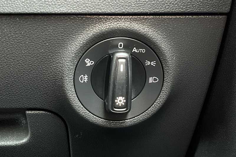 Used Skoda Karoq 2024 for sale - 77711356: Photo 44