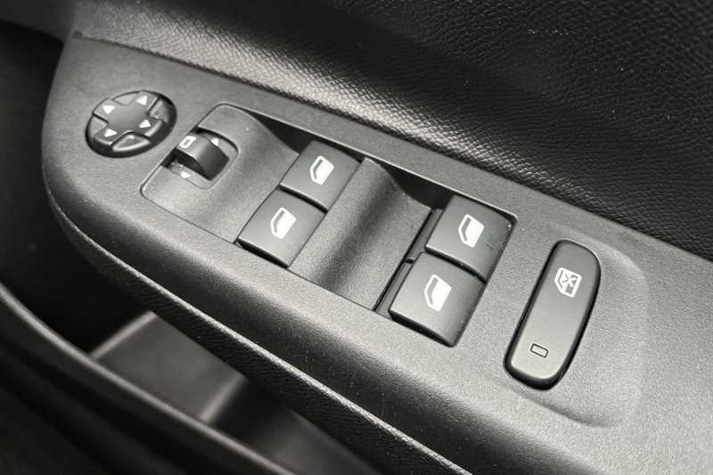 Used Vauxhall Corsa 2022 for sale - 76311775: Photo 16