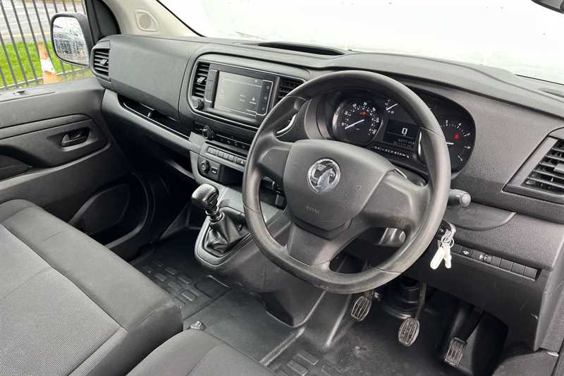 Used Vauxhall Vivaro for sale - 77711414: Photo 13