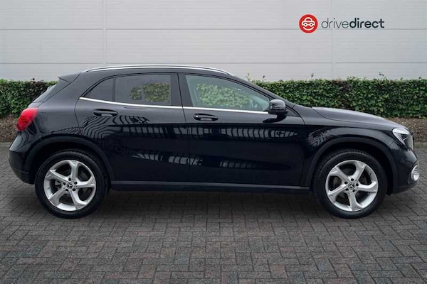 Used Mercedes-Benz GLA 2017 for sale - 76169037: Photo 2