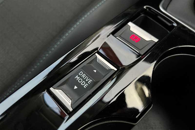 Used Peugeot 208 2023 for sale - 77335462: Photo 41