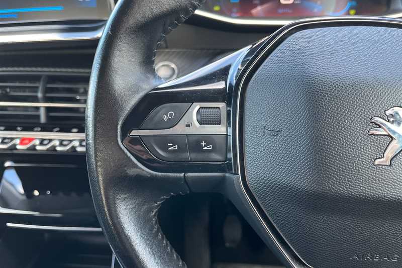 Used Peugeot 208 2020 for sale - 76529674: Photo 21