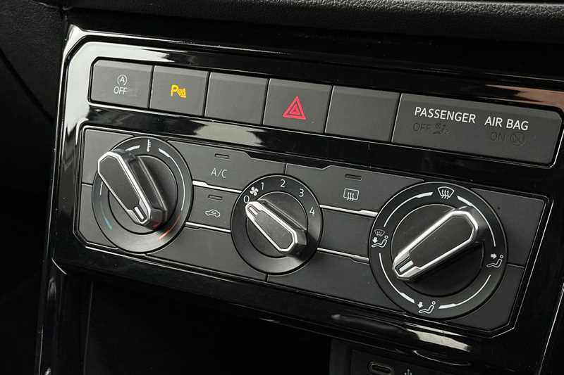 Used Volkswagen T-Cross 2022 for sale - 77929977: Photo 15