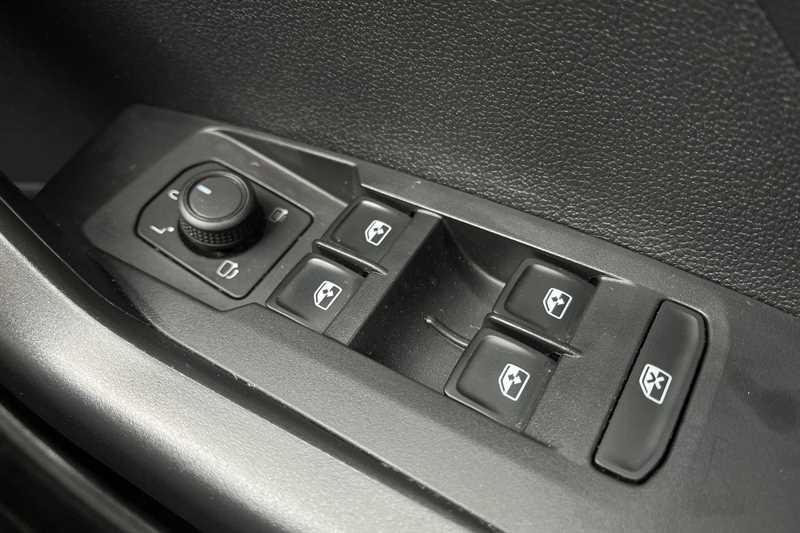 Used Volkswagen T-Cross 2022 for sale - 77929977: Photo 16