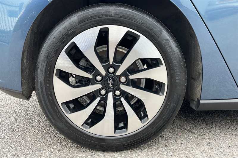 Used Ford Focus 2019 for sale - 76125047: Photo 10