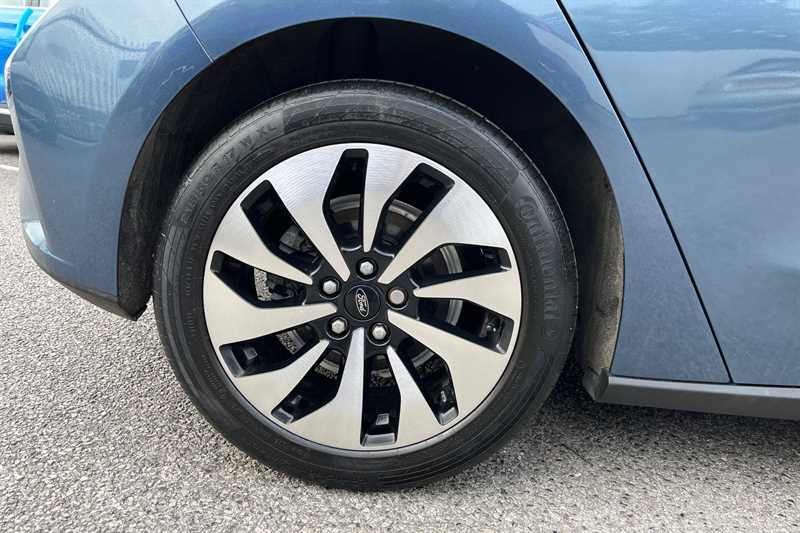 Used Ford Focus 2019 for sale - 76125047: Photo 11