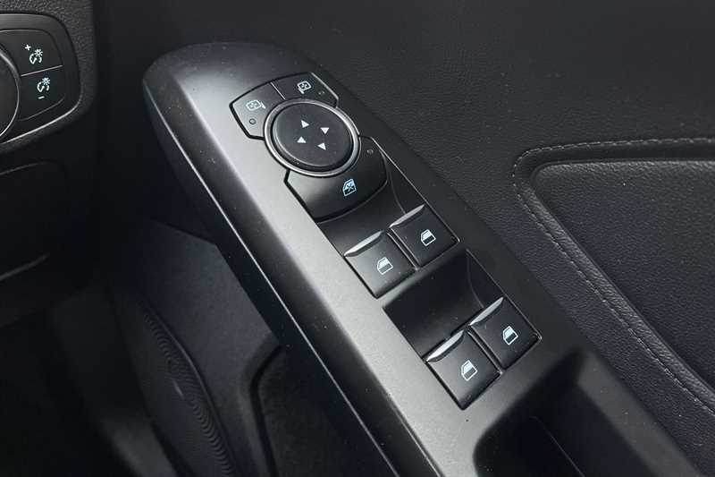 Used Ford Focus 2019 for sale - 76125047: Photo 16