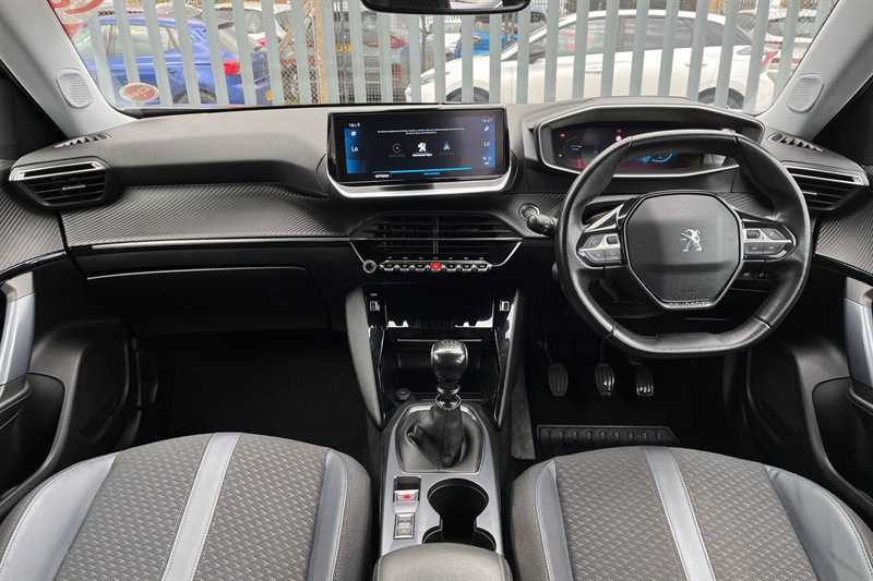 Used Peugeot 2008 2020 for sale - 76516710: Photo 13