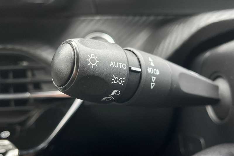 Used Peugeot 2008 2020 for sale - 76516710: Photo 43