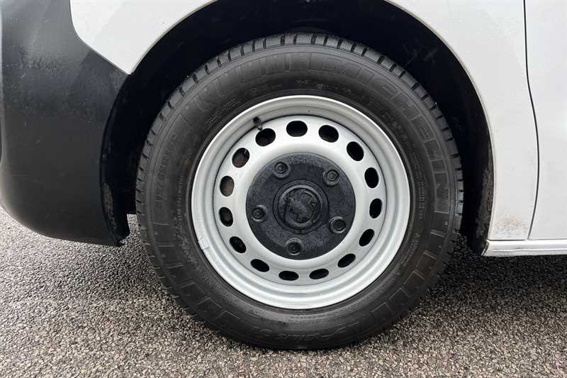 Used Vauxhall Vivaro 2023 for sale - 77914710: Photo 9