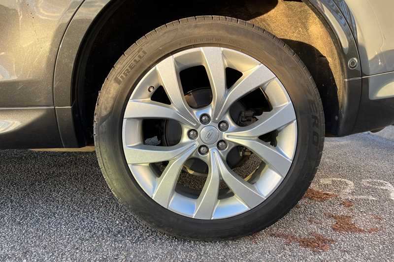 Used Land Rover Discovery Sport 2020 for sale - 76732964: Photo 10