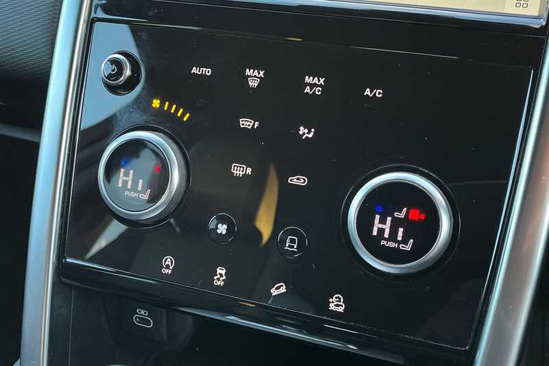 Used Land Rover Discovery Sport 2020 for sale - 76732964: Photo 15