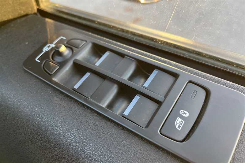 Used Land Rover Discovery Sport 2020 for sale - 76732964: Photo 16