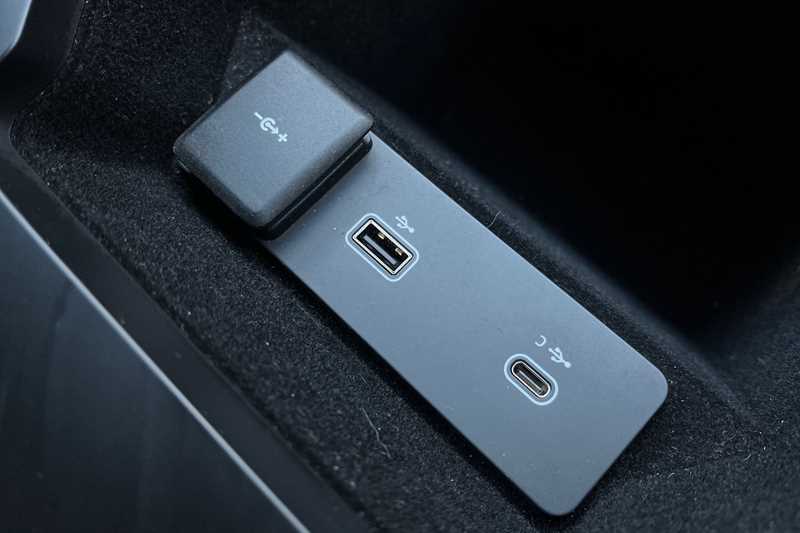 Used Land Rover Discovery Sport 2020 for sale - 76732964: Photo 42