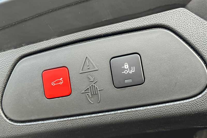 Used Vauxhall Grandland 2022 for sale - 77323279: Photo 37