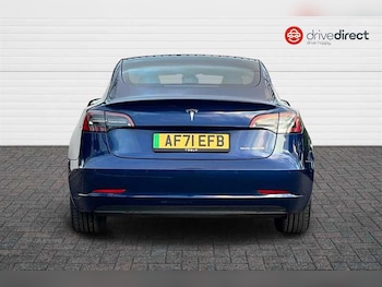 Used Tesla Model 3 2021 for sale - 76999944: Photo