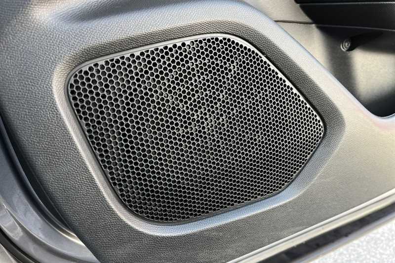 Used Peugeot E-2008 2023 for sale - 77375641: Photo 27