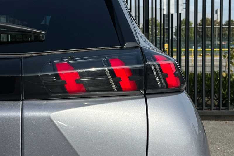 Used Peugeot E-2008 2023 for sale - 77375641: Photo 32