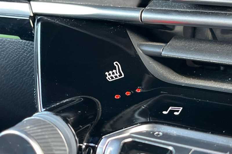 Used Peugeot E-2008 2023 for sale - 77375641: Photo 40