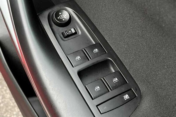 Used Vauxhall Astra 2020 for sale - 76229626: Photo 16