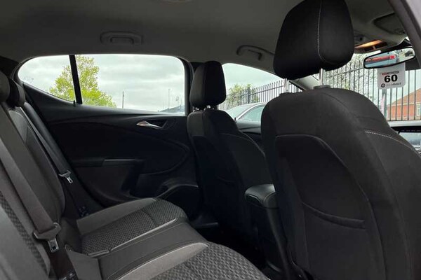 Used Vauxhall Astra 2020 for sale - 76229626: Photo 40