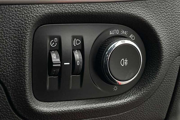 Used Vauxhall Astra 2020 for sale - 76229626: Photo 43