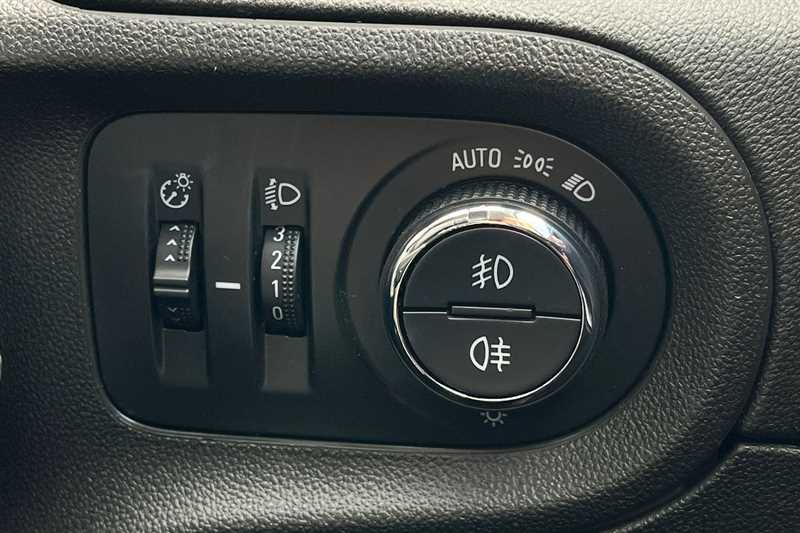 Vehicle 43
