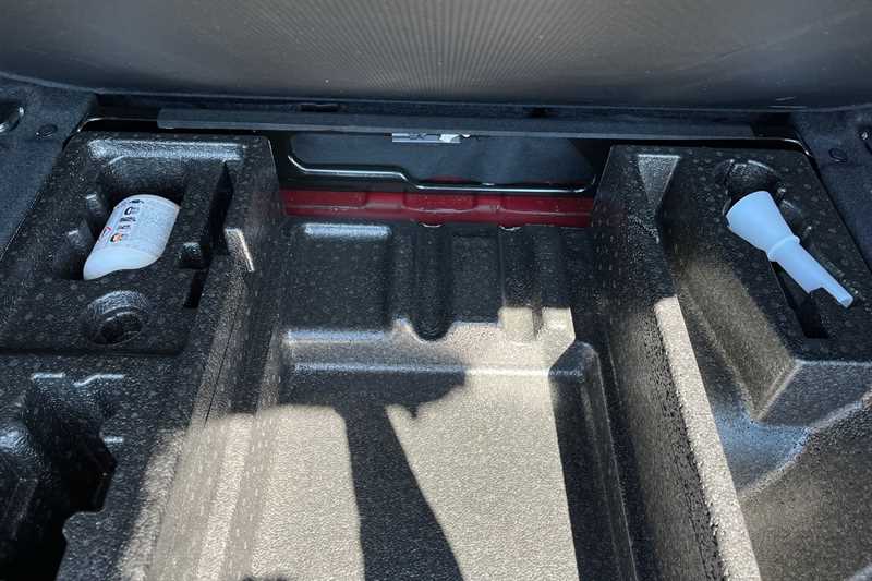 Used Jaguar F-Pace 2018 for sale - 76529469: Photo 37