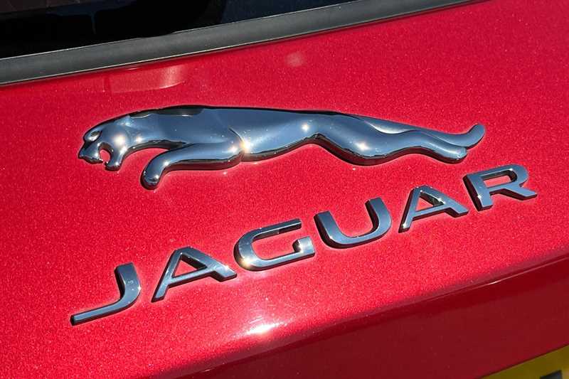 Used Jaguar F-Pace 2018 for sale - 76529469: Photo 39