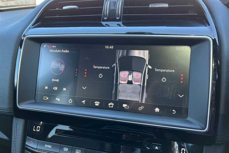 Used Jaguar F-Pace 2018 for sale - 76529469: Photo 40