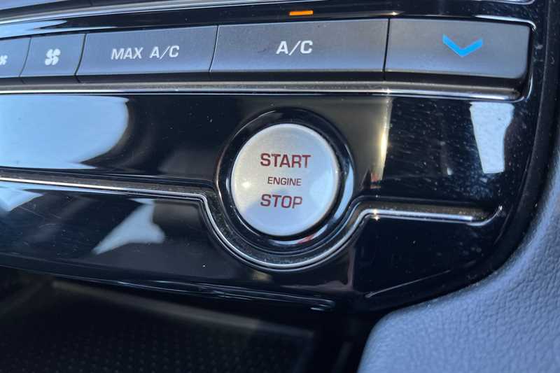 Used Jaguar F-Pace 2018 for sale - 76529469: Photo 41