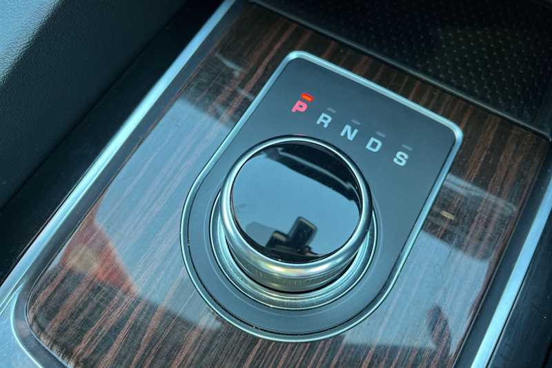 Used Jaguar F-Pace 2018 for sale - 76529469: Photo 42