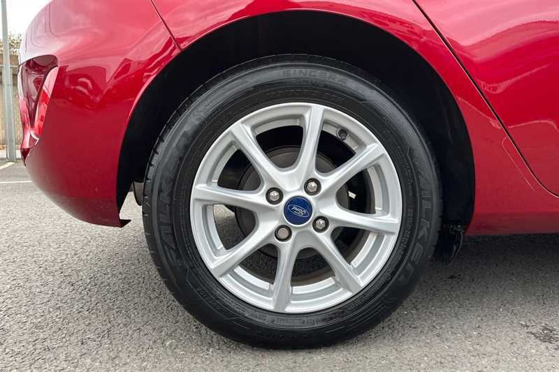 Used Ford Fiesta 2017 for sale - 76524512: Photo 11