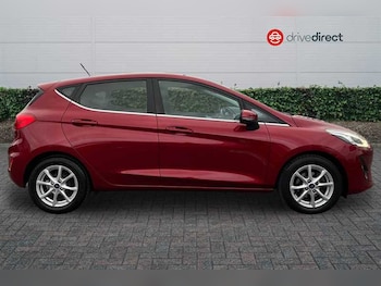 Used Ford Fiesta 2017 for sale - 76524512: Photo