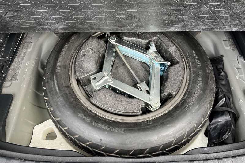 Used Toyota RAV4 2019 for sale - 77712583: Photo 37