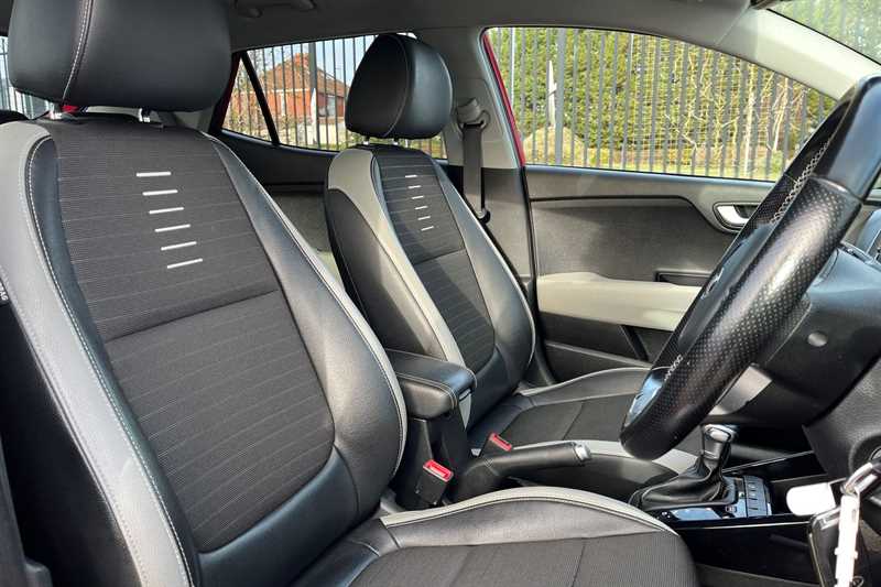 Used Kia Stonic 2020 for sale - 77295784: Photo 23