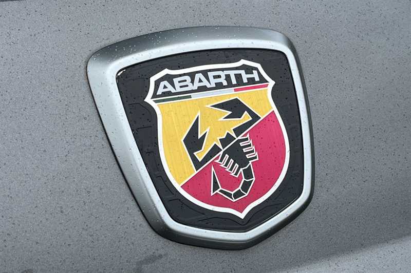 Used Abarth 595 2019 for sale - 76463849: Photo 38