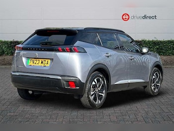 Used Peugeot E-2008 2023 for sale - 76044624: Photo