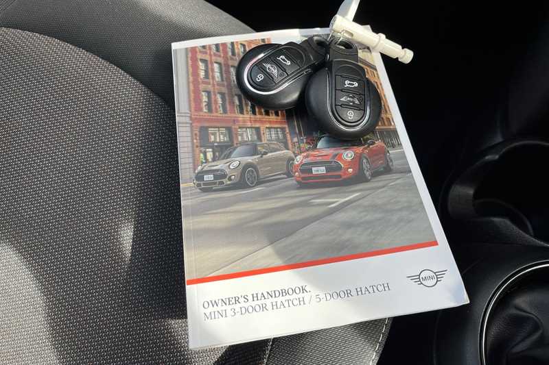 Used MINI Hatch 2019 for sale - 78142467: Photo 36