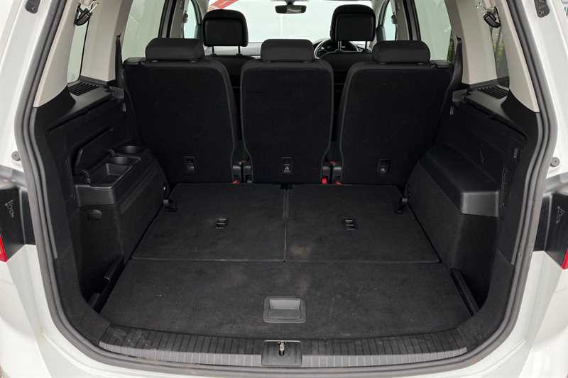 Used Volkswagen Touran 2020 for sale - 78188310: Photo 25