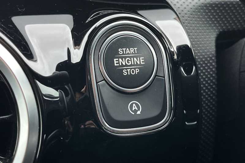 Used Mercedes-Benz A-Class 2019 for sale - 77727802: Photo 40