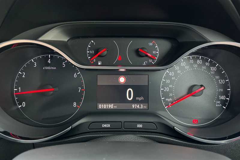 Used Vauxhall Crossland 2022 for sale - 77930246: Photo 20